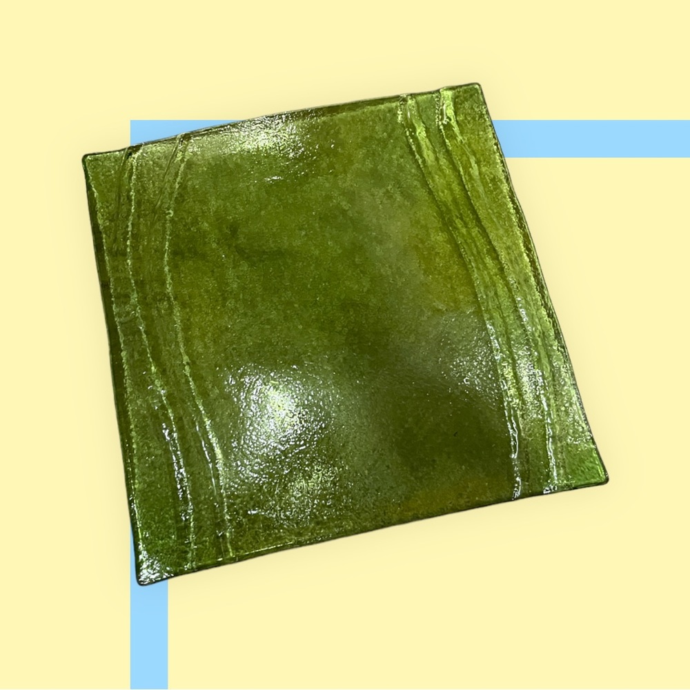 Glass Dish - Picture 2 of 2